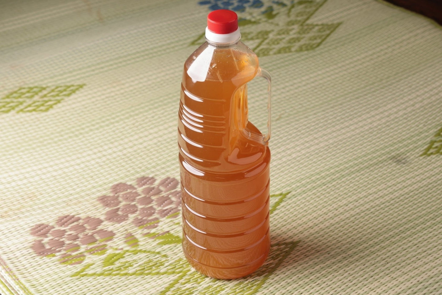 鶏がらを3時間煮込んだしょうゆベースのダシが絶品